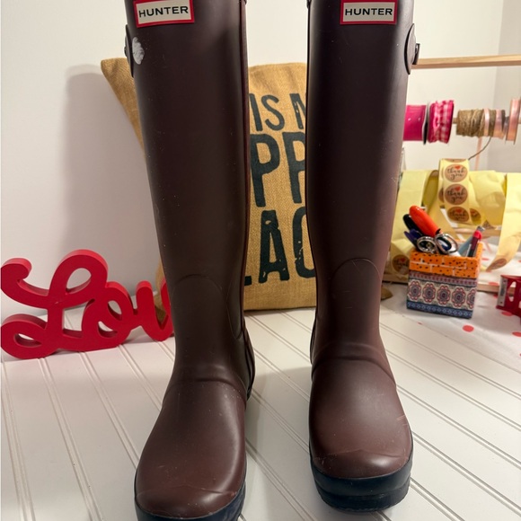 Hunter Maroon Tall Boots - Picture 1 of 6